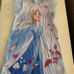 Disney frozen 2 Elsa nightgown
